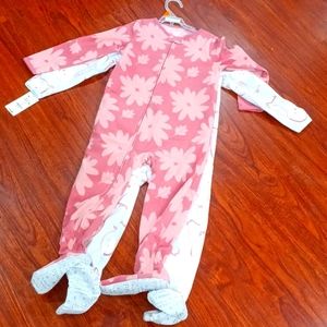 NWT 2PC SET